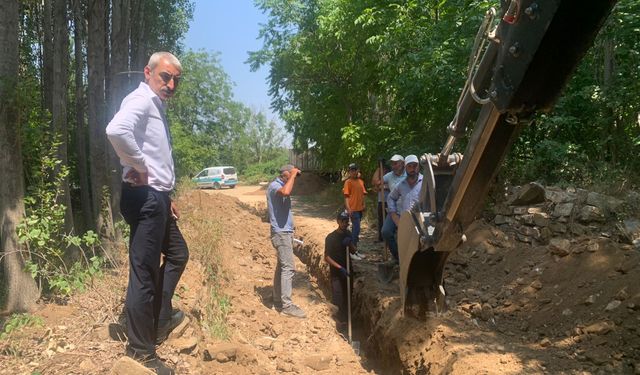 Özbağ’da doğalgaz çalışmaları başladı