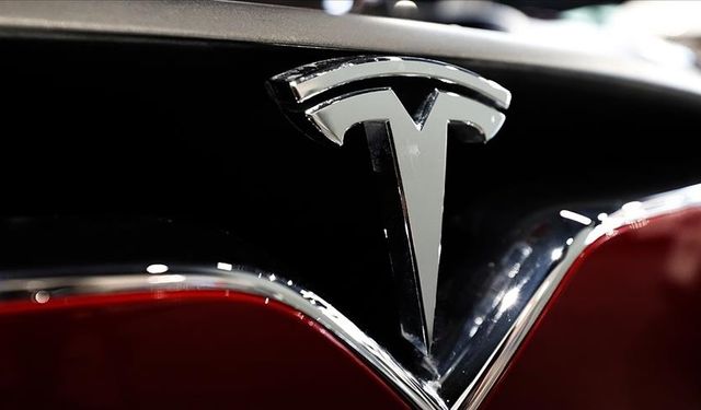 Tesla, 1,8 milyonun üzerinde aracını geri çağıracak