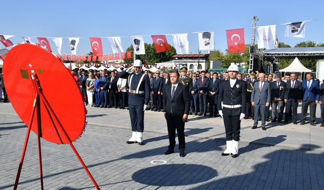 KIRŞEHİR'DE 30 AĞUSTOS ZAFER BAYRAMI COŞKUYLA KUTLANDI