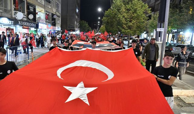 Kırşehir'de fener alayı düzenlendi