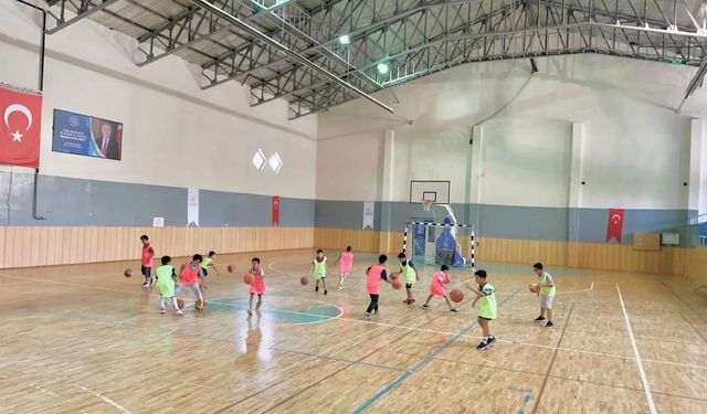 Mucur’da basketbola ilgi her geçen gün artıyor