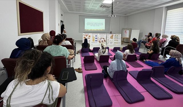 Anne adayları, "Gebe Bilgilendirme Günleri" ile sağlıklı bir hamilelik süreci geçiriyor