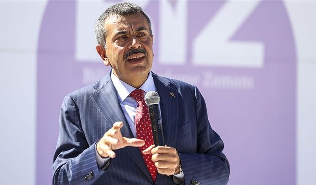 Bakan Tekin: Ailelerle birlikte daha bilinçli şekilde eğitime el atma zamanının geldiğini düşünüyoruz