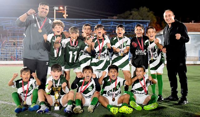 U12’DE ŞAMPİYON KIRŞEHİRSPOR