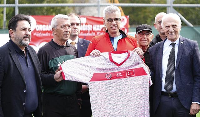 Türkiye 76 böbrek, 52 karaciğer, 15 kalp ve 2 akciğer nakil merkeziyle dünyaya hizmet ediyor