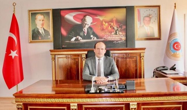 Kaymakam Bayram’dan 10 Kasım Atatürk’ü Anma Günü Mesajı