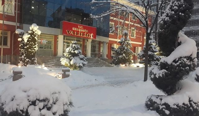 Kırşehir'de okullar yarın da tatil