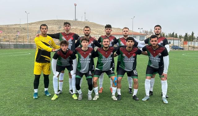 Çiçekdağı Belediyespor deplasmanda güldü: 2-1