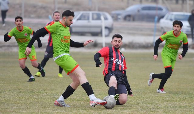 Yedigülspor çok rahat: 5-0