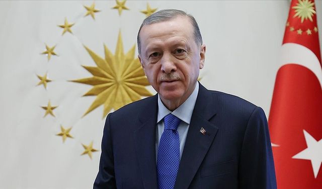 Cumhurbaşkanı Erdoğan'dan A Ligi'ne yükselen A Milli Takıma tebrik