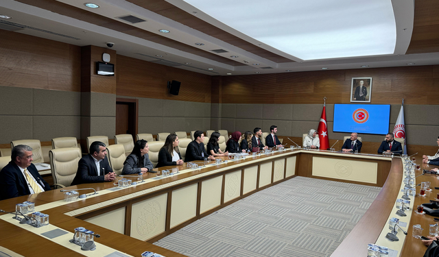 KAEÜ Uluslararası İlişkiler öğrencileri TBMM’yi ziyaret etti!
