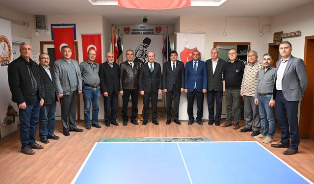 Kırşehir Belediyesi Şehitler Haftası’nda derneklerle bir araya geldi