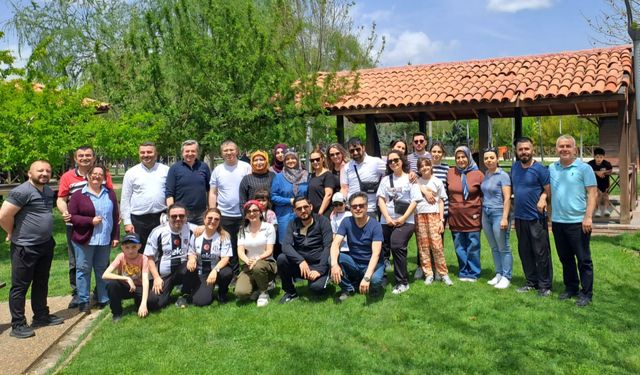 Anneler gününde bir araya geldiler