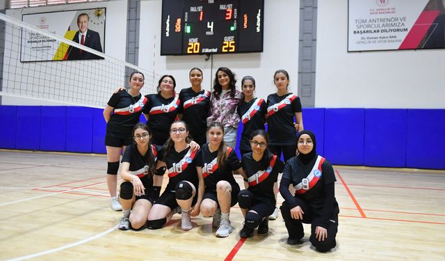 Sosyal Bilimler, 1-0 geriden geldi: 3-1