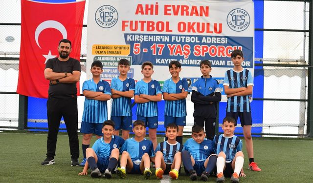 Antrenör Alkan, “Çalışmalarımız gayet verimli geçiyor”