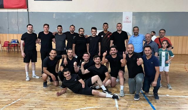 Mucur’da voleybol maçları sona erdi