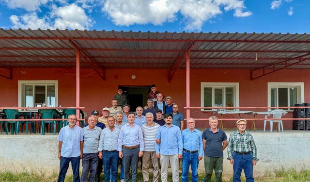 Kaymakam Görmüş Aşağıhacıahmetli Köyü sakinleri ile bir araya geldi