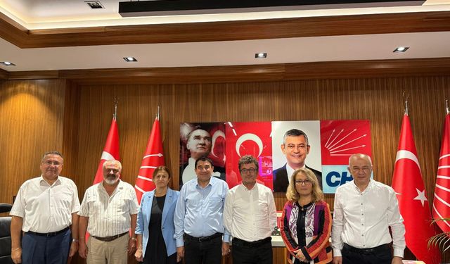 CHP Kırşehir Milletvekili Metin İlhan İstanbul'da