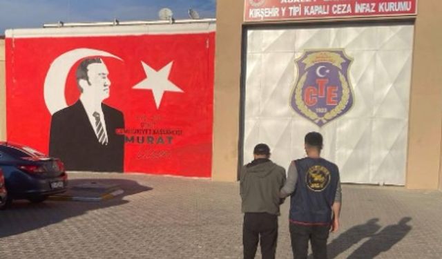 Kırşehir'de jandarma dedektiflerince aranan şahıs operasyonla yakalandı