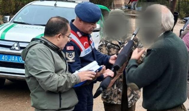 Kırşehir'de 4 kaçak avcıya 18 bin 944 lira ceza kesildi