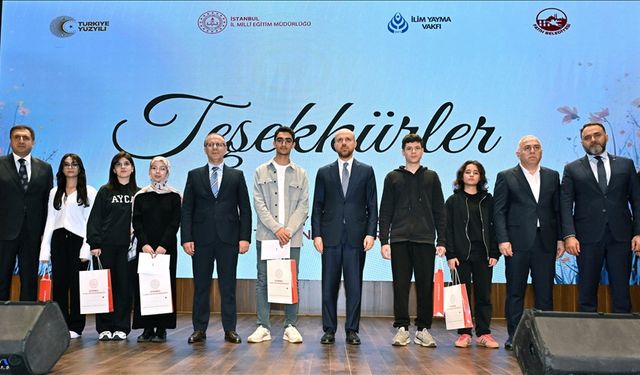 Liseli Kalemler ve Kameralar Yarıştı
