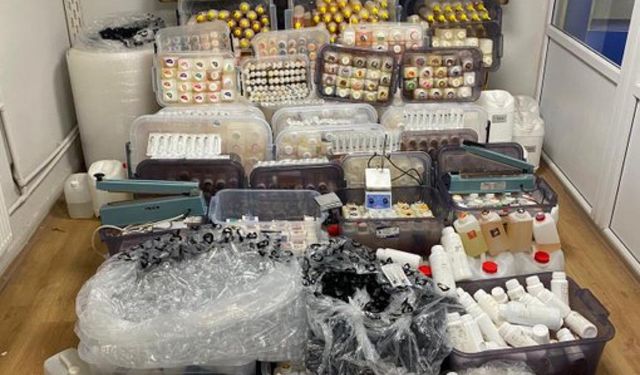 Kaçak elektronik sigara malzemeleri ele geçirildi