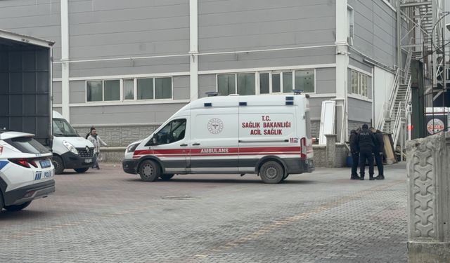 Şekerleme fabrikasında patlama sonucu 2 kişi yaralandı