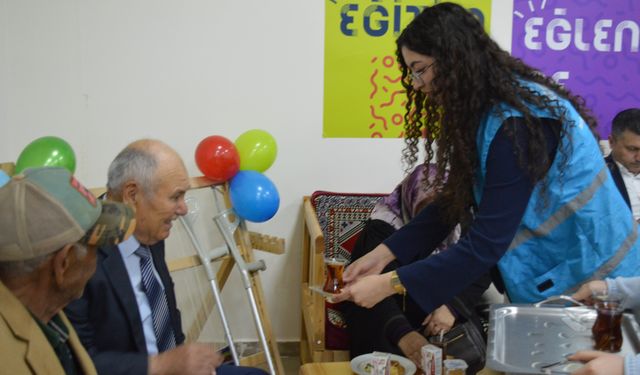 Fatma Bacı Kız Öğrenci Yurdu’nda nesiller buluşması