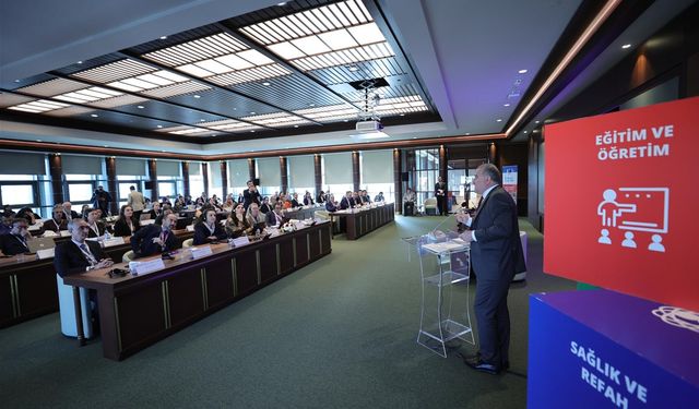 Gençler karar alma süreçlerinde artık “Geleceğin hazırlayıcısı” olmanın ötesinde