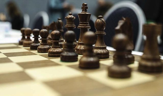 Hızlı ve yıldırım satrançta Türkiye’nin yıldızları sahneye çıkıyor