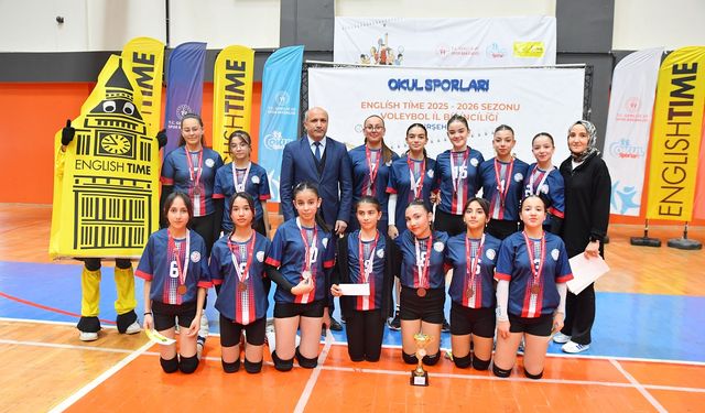 Kaman Şehit Yusuf Erdoğdu Ortaokulu İl Üçüncülüğünü Kazandı