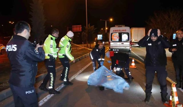 Otomobil Çarpması Sonucu 16 Yaşındaki Hatice Çat Vefat Etti