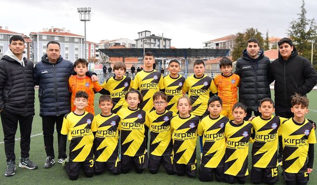 40 Şehirgücüspor ilk yarıda işi bitirdi: 3-0