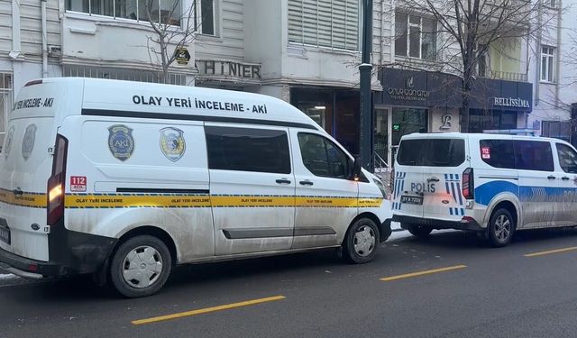 65 yaşındaki kişi evinde ölü bulundu