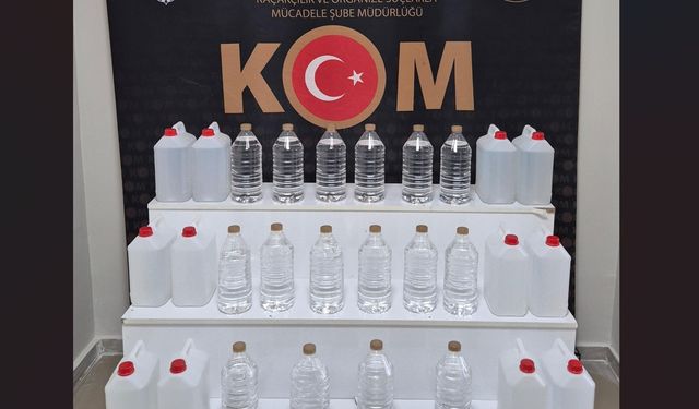 Kargoda Kaçak Alkol Ele Geçirildi