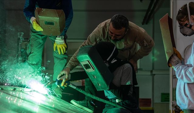 Gençler Çevre Dostu Tekneyle Yeşil İnovasyona Katkı Sağlıyor