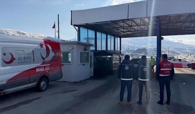 Göçmen Kaçakçılığına Darbe Ülke Genelinde 478 Göçmen Yakalandı!