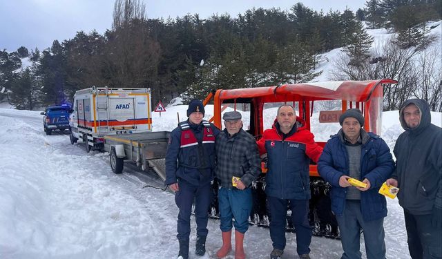 Kar Fırtınasında Dakikalarca Mahsur Kaldılar, AFAD Yetişti