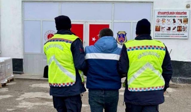 Kırşehir Jandarması firariyi yakaladı