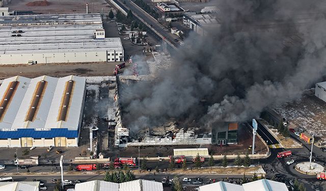 Mobilya Fabrikasındaki Yangında 3 İşçi Ölmüştü: 7 Sanık Hâlâ Yargılanıyor