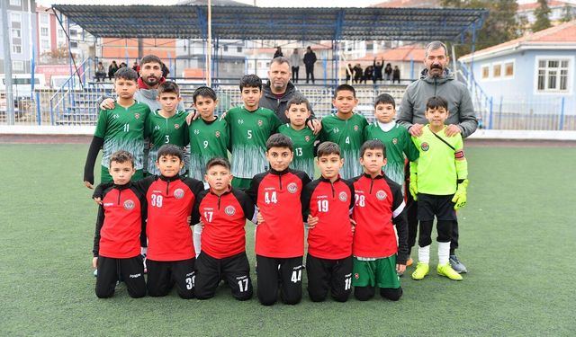 U12’de Mucurgücüspor, dolu dizgin ilerliyor