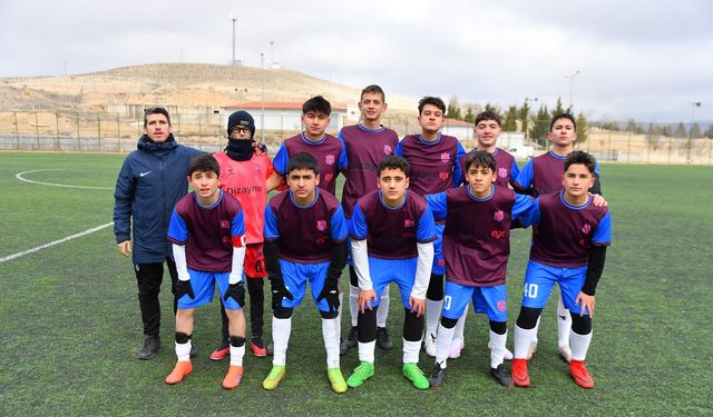 Yetişen Yıldızlar, U14’te lider!