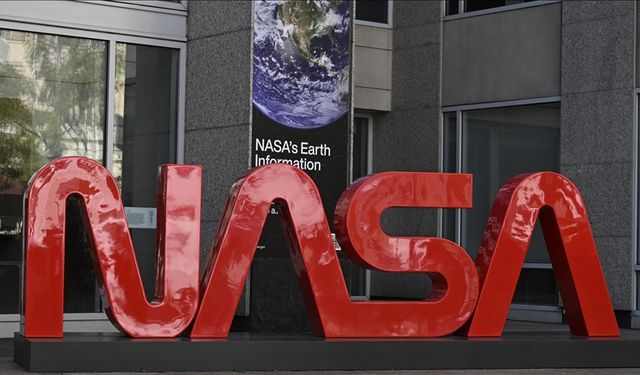 Ay’a dönüş yolculuğu bir kez daha ertelendi