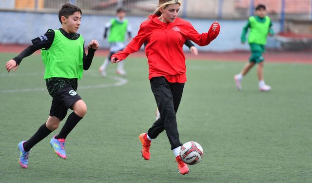 Hazırlık maçı, berabere sona erdi