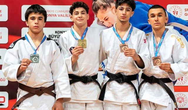 İlyas Osmanoğlu, Türkiye İkincisi Oldu