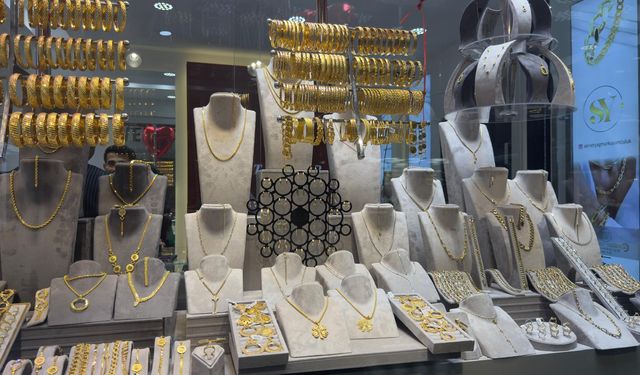 Kırşehirli Kuyumcudan Yatırımcıya Kritik Uyarı: “Bu Düşüş Bir Alım Fırsatıdır!”
