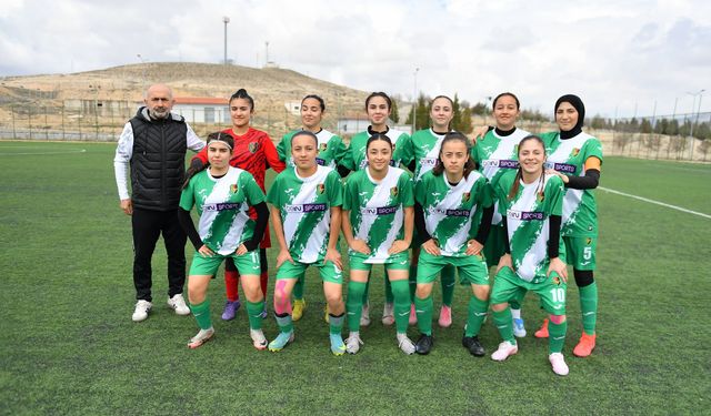 Maraş’ın Sultanları, Kırşehir’de farklı kazandı: 4-1