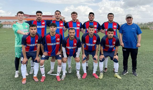 Çiçekdağı Belediyespor zirve takibini sürdürdü: 2-0