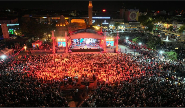 Kırşehir’de Festival Coşkusu Yeniden Başlıyor: Gözler Sahne Alacak İsimlerde!