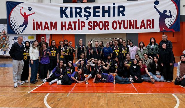Fatımatüz Zehra Şampiyonluğa Uzandı